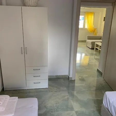 Liora Appartement Néa Fókaia